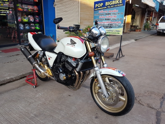 ขาย HONDA CB4OO ปี98 เวอร์ชั่นS ลายฉลอง 50 ปี สวยๆ เครื่องดี เเต่งเต็ม ทะเบียนพร้อมโอน ราคา 79500 บา ขาย HONDA CB4OO ปี98 เวอร์ชั่นS ลายฉลอง 50 ปี สวยๆ เครื่องดี เเต่งเต็ม ทะเบียนพร้อมโอน ราคา 79500 บา