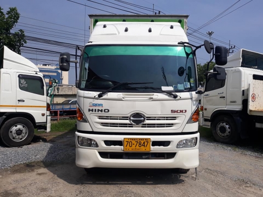 HINO 10ล้อตู้สิบบาน FL8J ปี 2013 เครื่อง212แรง ตู้ยาว 7.60เมตร รถสวย พร้อมใช้ HINO 10ล้อตู้สิบบาน FL8J ปี 2013 เครื่อง212แรง ตู้ยาว 7.60เมตร รถสวย พร้อมใช้