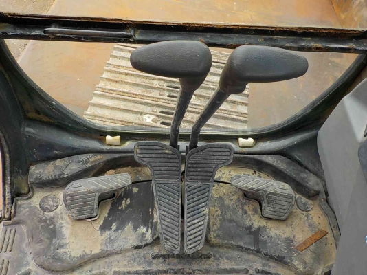 KOBELCO SK200-6LC YQ10 บูมยาว มือสองญี่ปุ่น