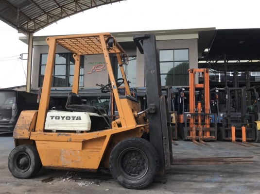 ขายครับฟอร์คลิฟท์Toyota3fg20