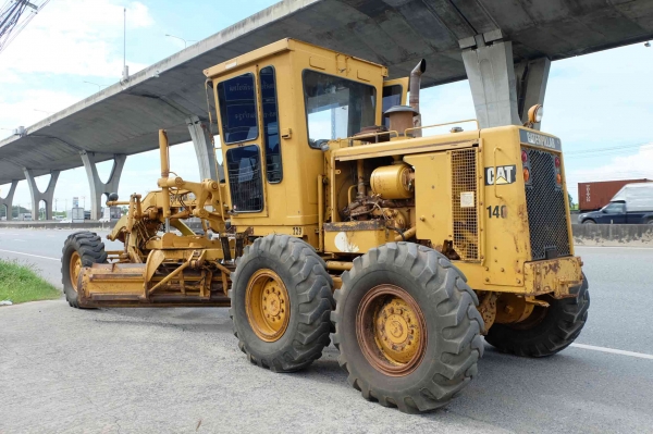 ปล่อยด่วน!! รถเกรด CAT 140G สภาพดี พร้อมใช้งาน ราคา 1.6 ล้านบาท สนใจติดต่อ พี่สมาน โทร. 089-685-5123