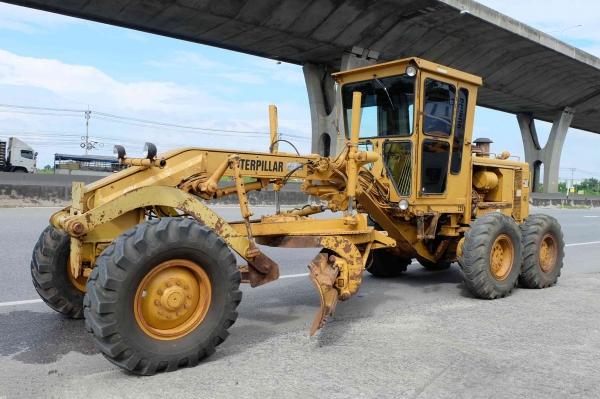 ปล่อยด่วน!! รถเกรด CAT 140G สภาพดี พร้อมใช้งาน ราคา 1.6 ล้านบาท สนใจติดต่อ พี่สมาน โทร. 089-685-5123