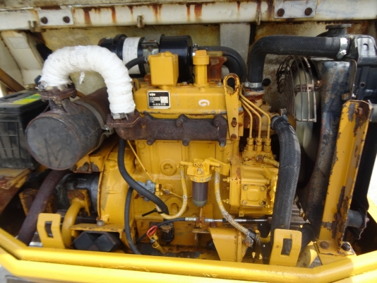 รถขุด Komatsu PC20-3 รถขุด Komatsu PC20-3