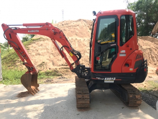 ขายด่วน!! Kubota 1,700 ชม. สภาพเหมือนใหม่