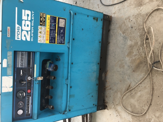 ขายเครื่องปั๊มลมรุ่นAirman pds265ปี2002เครื่อง4BG1เก่าญี่ปุ่น ขายเครื่องปั๊มลมรุ่นAirman pds265ปี2002เครื่อง4BG1เก่าญี่ปุ่น