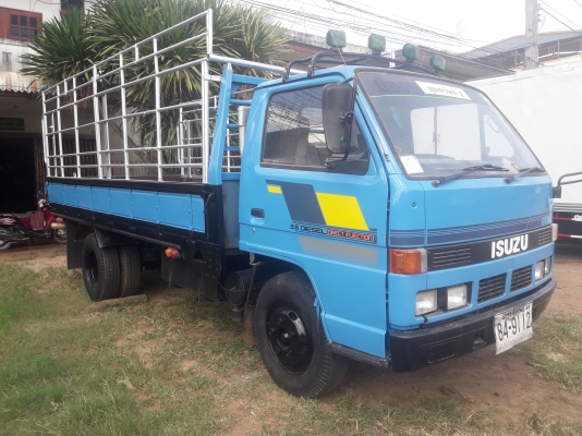 Isuzu nkr110 แรงม้า ดาวน์98,000บาท รถห้างแท้ เกียร์สั้น ยกหัวได้ เครื่องเยี่ยม แชทซีสวยๆตลอดเส้น ช่ว Isuzu nkr110 แรงม้า ดาวน์98,000บาท รถห้างแท้ เกียร์สั้น ยกหัวได้ เครื่องเยี่ยม แชทซีสวยๆตลอดเส้น ช่ว