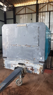 ขายปั๊มลมAirman pds390s เครื่อง4BG1-Tปี2003มีล้อลาก