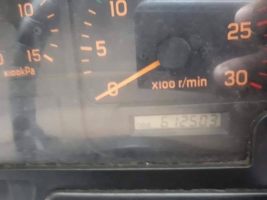 ขาย หัวลาก ISUZU 320 สองเพลา รถปี 50  วิ่ง 6 แสนกว่าโล