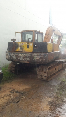 รถแบคโฮ KOBELCO. ( มัค ไฟล์ ) ( ขาย คู่ ) รถแบคโฮ KOMATSU PC - 100. ( ตาม สภาพ. ) สนใจติดต่อ 081 - 6
