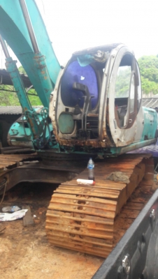 รถแบคโฮ KOBELCO. ( มัค ไฟล์ ) ( ขาย คู่ ) รถแบคโฮ KOMATSU PC - 100. ( ตาม สภาพ. ) สนใจติดต่อ 081 - 6