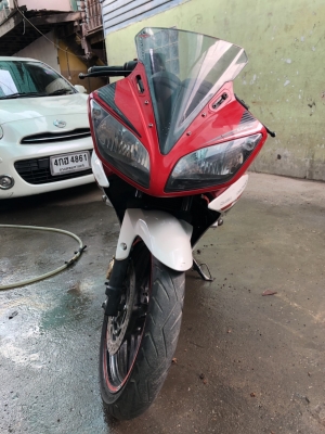 Yamaha YZF-R15 ปี2015 ไมลน้อย มีท่อเดิมให้ Yamaha YZF-R15 ปี2015 ไมลน้อย มีท่อเดิมให้