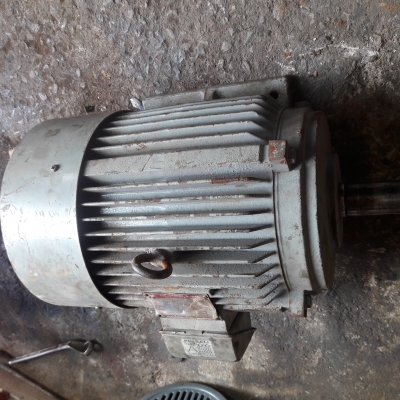 ขาย !! มอเตอร์.มิตซู.ขนาด7.5แรง380v.รอบ1440.สภาพพร้อมใช้งาน ขาย !! มอเตอร์.มิตซู.ขนาด7.5แรง380v.รอบ1440.สภาพพร้อมใช้งาน
