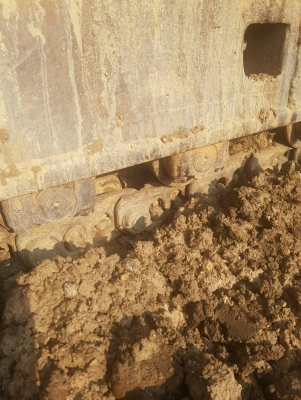 มีVDOขายแบคโฮ CAT.320V2 ไฟฟ้าครบขาดมอเตอร์คันเร่งเล่มทะเบียนราคา 400,000