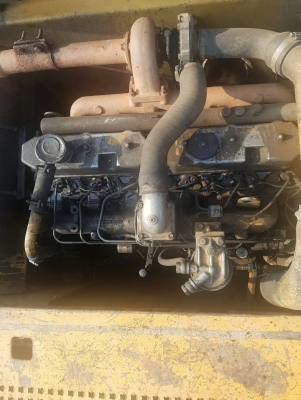 มีVDOขายแบคโฮ CAT.320V2 ไฟฟ้าครบขาดมอเตอร์คันเร่งเล่มทะเบียนราคา 400,000