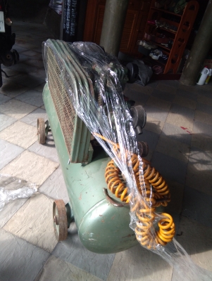 ปั้มลม YEE 2 HP ไฟบ้าน สภาพสวย ปั้มลม YEE 2 HP ไฟบ้าน สภาพสวย