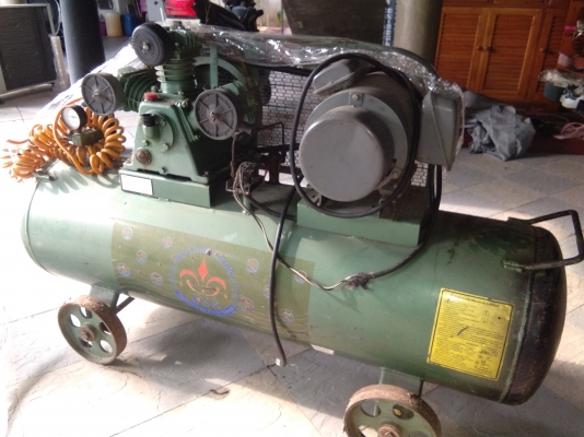 ปั้มลม YEE 2 HP ไฟบ้าน สภาพสวย