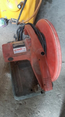 **ขายแล้ว** แท่นตัดไฟเบอร์ มือสอง ยี่ห้อ MAKTEC by makita 14" รุ่น MT241 ของแท้ **ขายแล้ว** แท่นตัดไฟเบอร์ มือสอง ยี่ห้อ MAKTEC by makita 14" รุ่น MT241 ของแท้