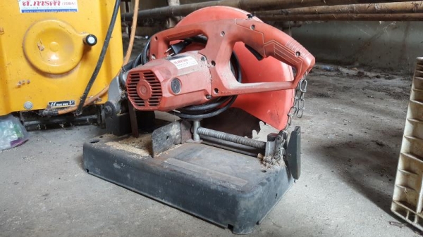 **ขายแล้ว** แท่นตัดไฟเบอร์ มือสอง ยี่ห้อ MAKTEC by makita 14" รุ่น MT241 ของแท้ **ขายแล้ว** แท่นตัดไฟเบอร์ มือสอง ยี่ห้อ MAKTEC by makita 14" รุ่น MT241 ของแท้