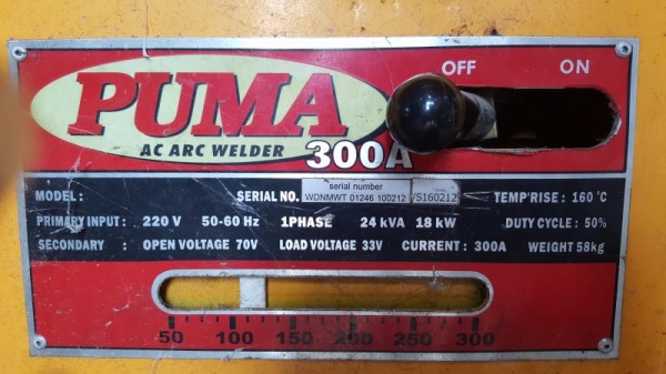 ** ลดพิเศษ** ตู้เชื่อมภาคสนาม กระแสสลับ PUMA 300A ไฟบ้าน 220V สภาพสวยมาก !! ** ลดพิเศษ** ตู้เชื่อมภาคสนาม กระแสสลับ PUMA 300A ไฟบ้าน 220V สภาพสวยมาก !!