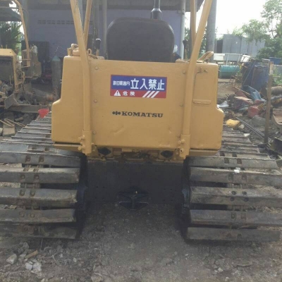 ขายแทรคเตอร์ KOMATSU.D20PL-5 ใบแทรคกว้าง 70 ราคา 180,000 ขายแทรคเตอร์ KOMATSU.D20PL-5 ใบแทรคกว้าง 70 ราคา 180,000