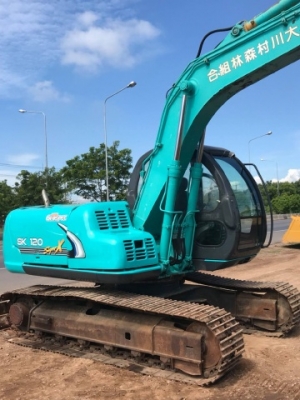 ขายรถขุด KOBELCO SK120 MARK 5 SUPER รถนอกนำเข้าเองจากญี่ปุ่น สภาพสวยพร้อมใช้ มีVDOการทำงานครับ