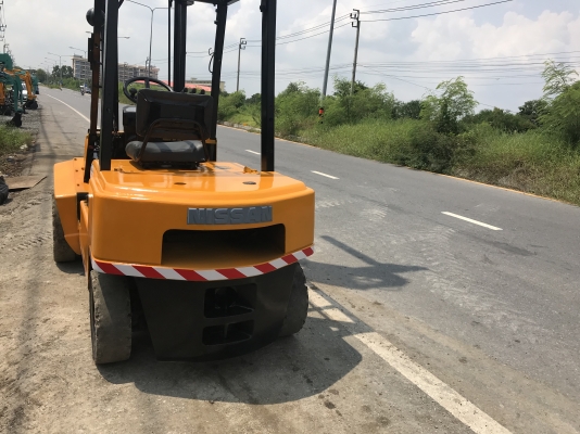 Nissan pj0สภาพดีเก่าญี่ปุ่น มีใบอินวอยไม่เคยใช้ในไทย Nissan pj0สภาพดีเก่าญี่ปุ่น มีใบอินวอยไม่เคยใช้ในไทย