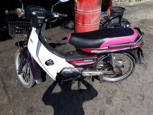 Honda dream 100cc ปี 38 เล่มโอนลด5600.- Honda dream 100cc ปี 38 เล่มโอนลด5600.-