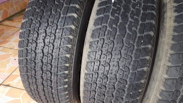 ล้อแม็ก Isuzu D-Max X-Series ขอบ 17(6/139) พร้อมยาง Bridgestone Dueler 840  255 65 17 ผลิตปี 12 ยางมีดอก วิ่งได้ ล้อสวยๆ  ขายถูก ยกชุด 4900.-NET *** ราคายกกลับนะคะ งดต่อ งดเทิร์น งดส่ง ตจว.ค่ะ ***
