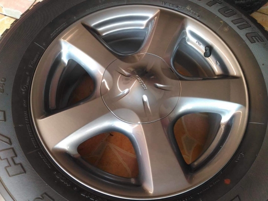 ล้อแม็ก Isuzu D-Max X-Series ขอบ 17(6/139) พร้อมยาง Bridgestone Dueler 840  255 65 17 ผลิตปี 12 ยางมีดอก วิ่งได้ ล้อสวยๆ  ขายถูก ยกชุด 4900.-NET *** ราคายกกลับนะคะ งดต่อ งดเทิร์น งดส่ง ตจว.ค่ะ ***