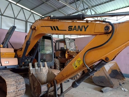 ขาย!! >>> Sany SY135C รถพร้อมใช้งาน ไมล์น้อย <<< เบอร์ติดต่อ 098-7155789 086-4631102