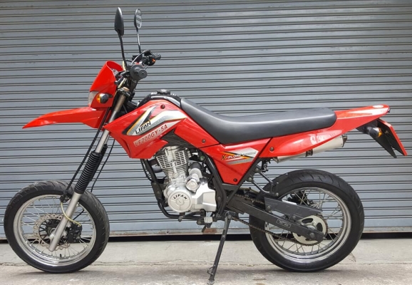 ขออนุญาตขาย MOTRAD LIFAN X-PLORENEW 200 CC. จดทะเบียนปี 60 วิ่ง 500 KM ฟรีค่าโอน