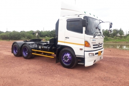 HINO MECA ปี 47 เครื่อง 320 แรง แอร์เย็น พาวเวอร์ รถสวยพร้อมใช้งาน ขาย890,000บาท ศุภากร 081-4252943 ,089-5367218