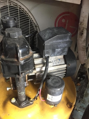 ขายปั้มออโต้ถังกลม MITSUBISHI 155WATT มือสอง