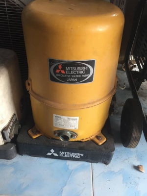 ขายปั้มออโต้ถังกลม MITSUBISHI 155WATT มือสอง