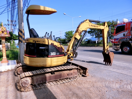 ยี่ห้อรถขุด CAT 303CR ขนาดPC-30 <มีVDOชม>รถเก่านอกมีเอกสารอินวอย☎️ติดต่อ 085-5632278 <ราคาต่อรองได้>