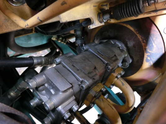 KOMATSU 40-7 ขนาดPC-40 <มีVDOให้ชม>มีลายแย๊กรถเก่านอกมีเอกสารอินวอย☎️ติดต่อ 085-5632278 <ราคาต่อรองได้>