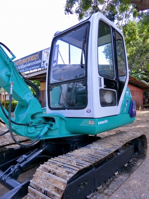 KOMATSU 40-7 ขนาดPC-40 <มีVDOให้ชม>มีลายแย๊กรถเก่านอกมีเอกสารอินวอย☎️ติดต่อ 085-5632278 <ราคาต่อรองได้>