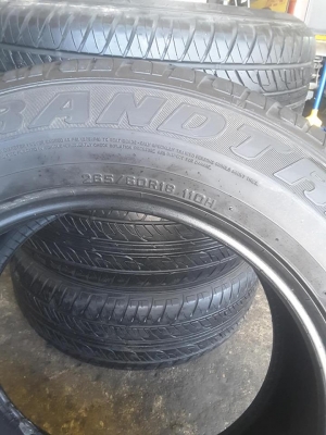 Dunlop PT2 ขนาด 265-70-16 ปี13 สภาพดี สวยๆ 1ชุด
