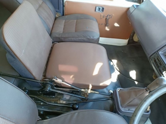 Hino FM17 เครื่อง HO7C 180 แรง 2 เพลา ปี 47 กระบะดัมพ์ เครื่อง/เกียร์ดี คัสซีไม่มีผุ ทะเบียนพร้อม