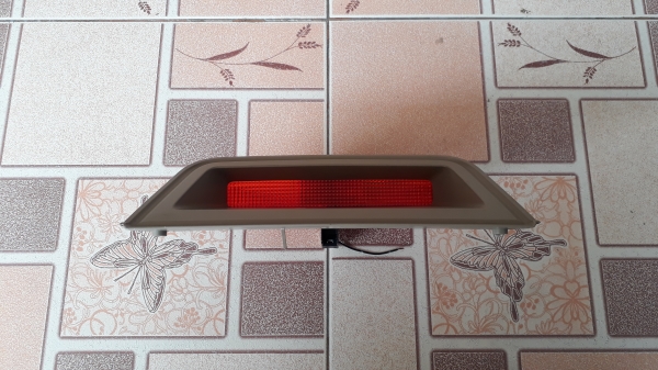 ไฟเบรคหลังดวงที่สาม ของรถ TIIDA แท้