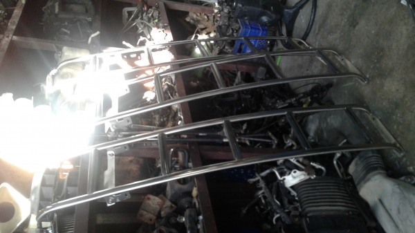 บันไดข้างเก๋ง เดก้า แสตนเลส