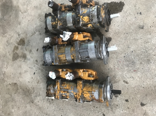 ขายปั้ม PC40-6 เก่าญี่ปุ่น ขายปั้ม PC40-6 เก่าญี่ปุ่น