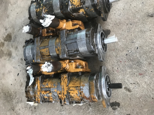 ขายปั้ม PC40-6 เก่าญี่ปุ่น ขายปั้ม PC40-6 เก่าญี่ปุ่น