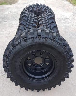 ขายยางสำหรับขาป่า ขาลุย 33x10.5 R 15 พร้อมล้อ