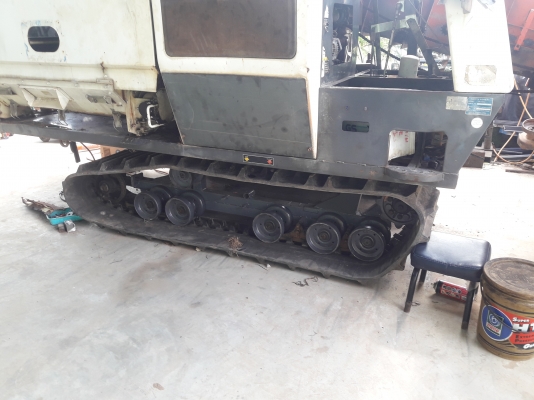 ขายรถเกี่ยวDC68Gพร้อมใช้งานครับติดต่อ 062-3293195,063-3756692