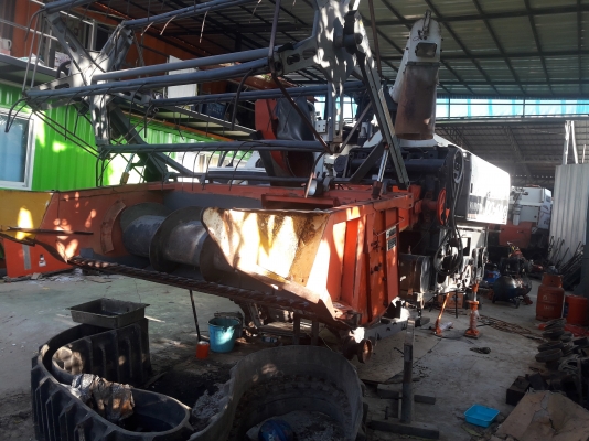 ขายรถเกี่ยวDC68Gพร้อมใช้งานครับติดต่อ 062-3293195,063-3756692