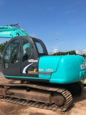 ขายรถขุด KOBELCO SK120 MARK 5 SUPER รถนอกนำเข้าเองจากญี่ปุ่น สภาพสวยพร้อมใช้ มีVDOการทำงานครับ