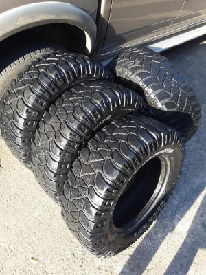 Mickey MTz USA. 265-70-17 ปี15 สภาพสวยๆ 1ชุด Mickey MTz USA. 265-70-17 ปี15 สภาพสวยๆ 1ชุด