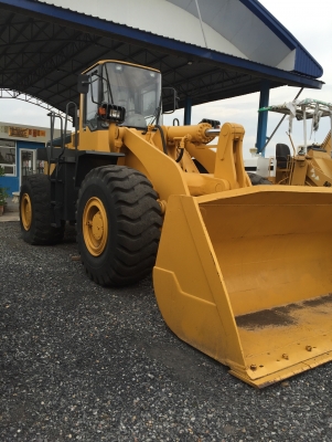 รถตักล้อยาง โคมัทสุ WA 450-3