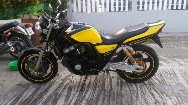 ขายcb400ปี93สรรพสามิตร ขายcb400ปี93สรรพสามิตร
